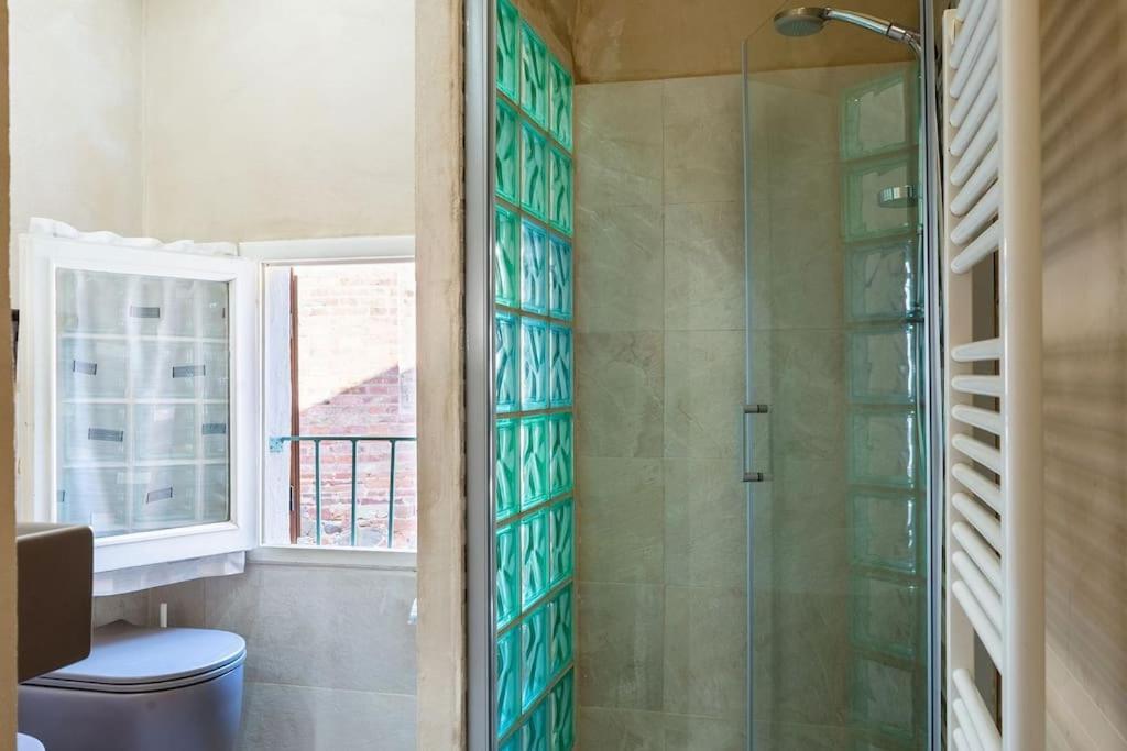 Casa Vacanze L'Angolo Fiorito Bettolle Extérieur photo