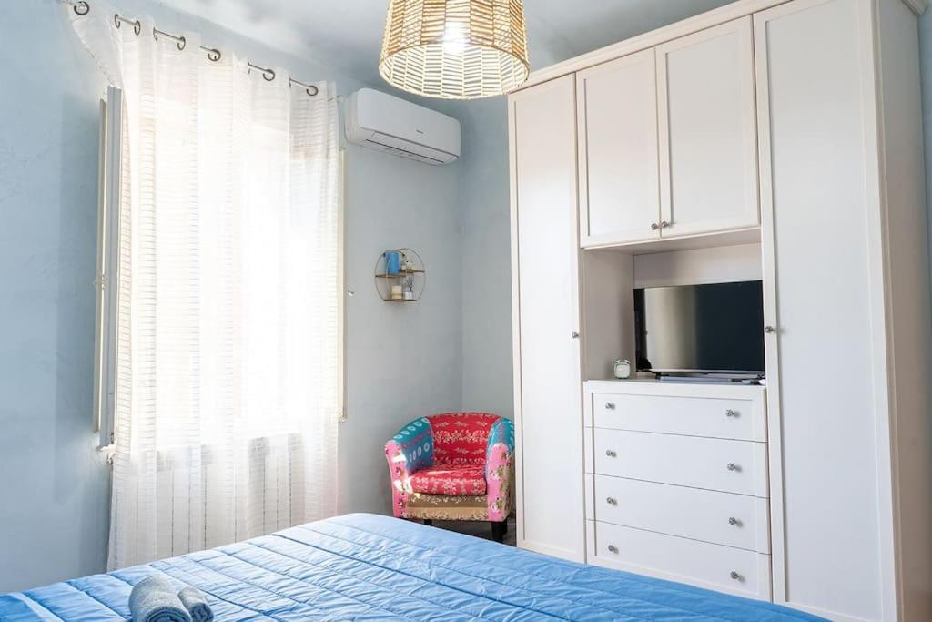 Casa Vacanze L'Angolo Fiorito Bettolle Extérieur photo